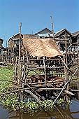 Tonle Sap - Kampong Phluk floating village - stilted houses